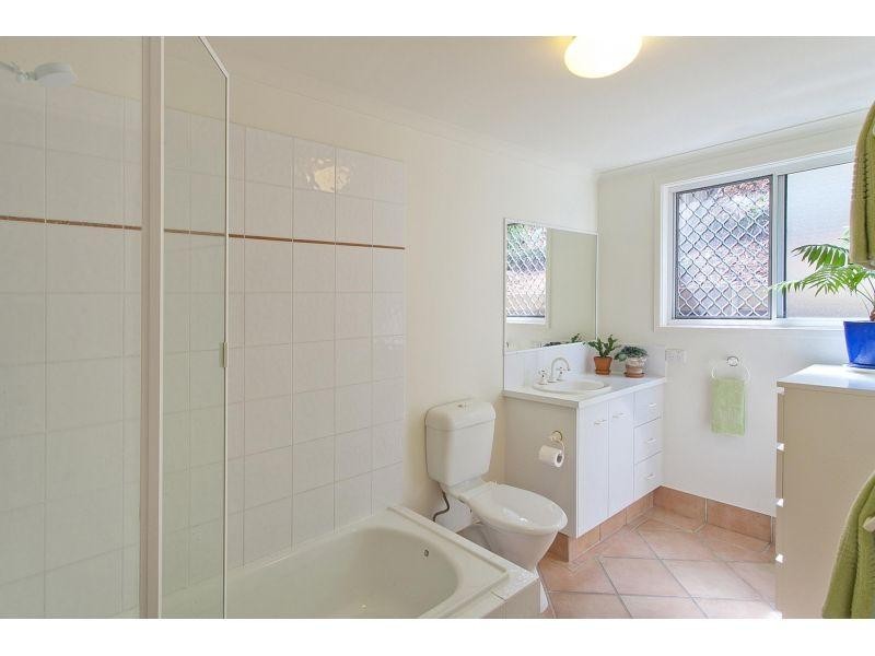 2/14 Nebula Street, Sunshine Beach QLD 4567