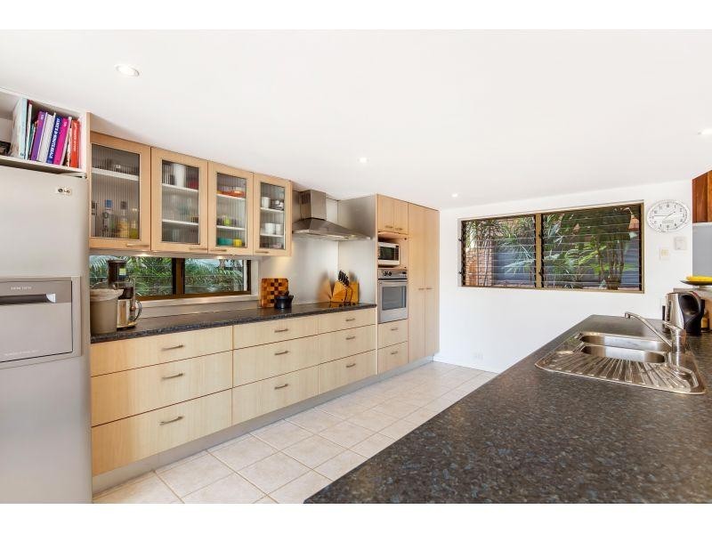 17  Mossman Court, Noosa Heads QLD 4567