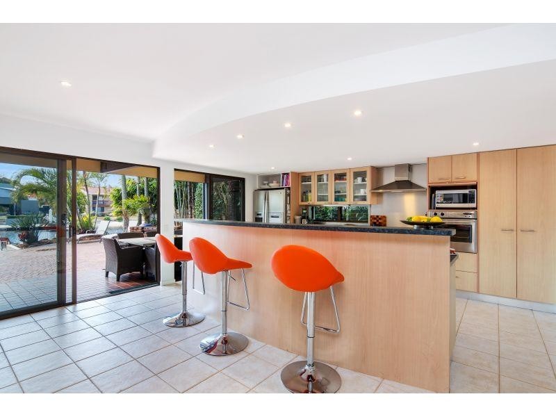 17  Mossman Court, Noosa Heads QLD 4567