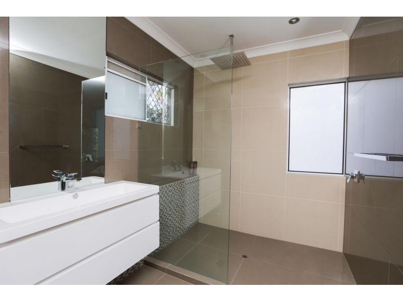 35 Beckmans Road, Tewantin QLD 4565