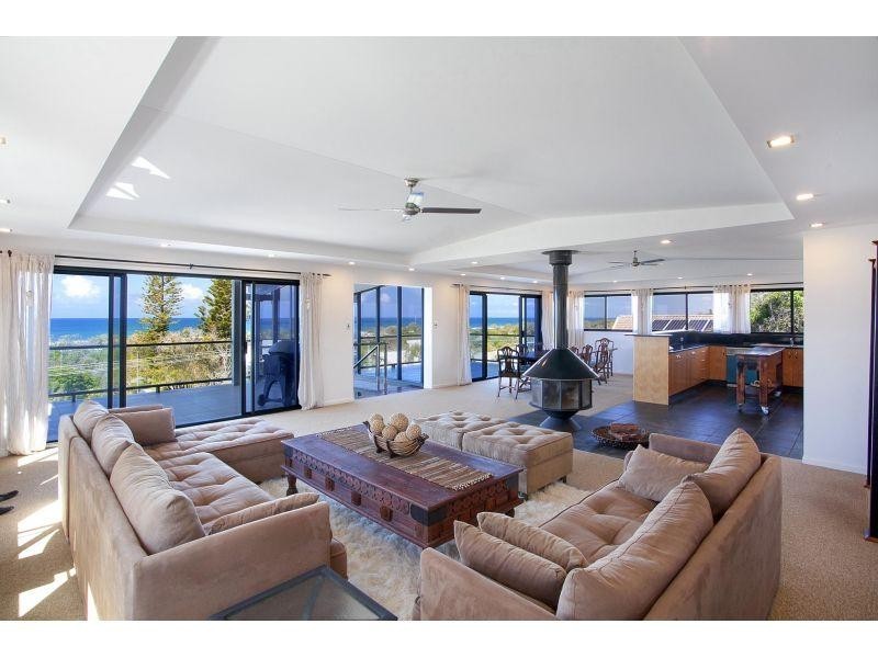 23 Shearwater Street, Peregian Beach QLD 4573