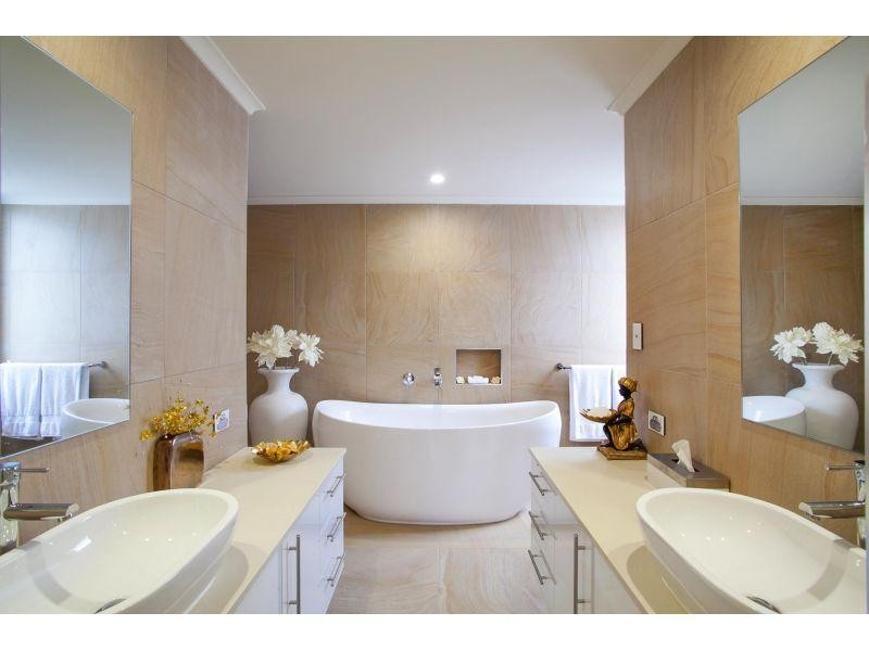 44 The Anchorage, Noosa Waters QLD 4566