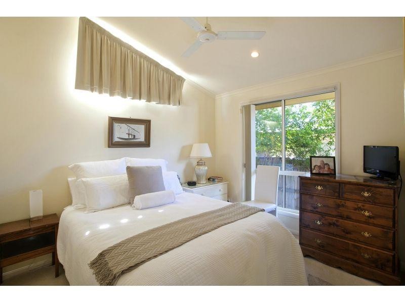 2/34 James Street, Noosaville QLD 4566