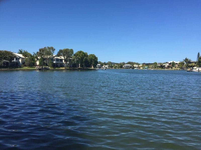 15 Riverbreeze Avenue, Noosa Waters QLD 4566