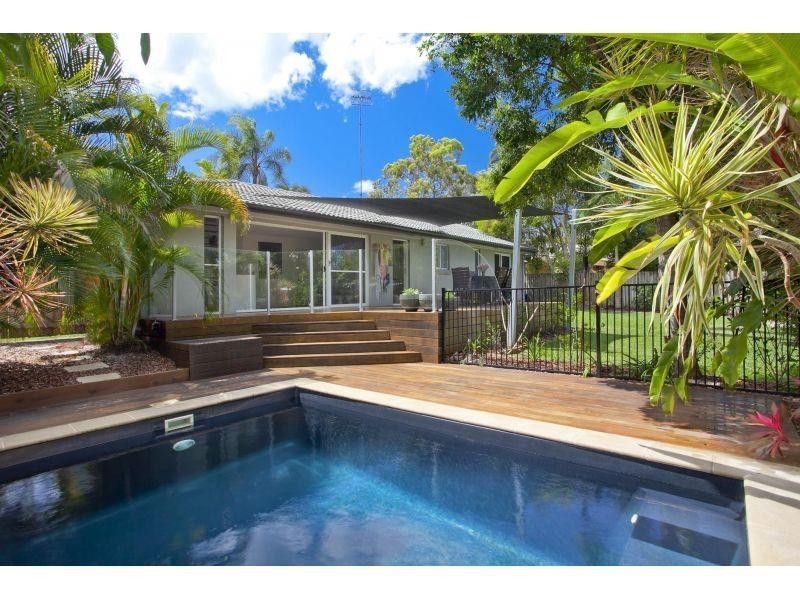27 Tarina Street, Noosa Heads QLD 4567