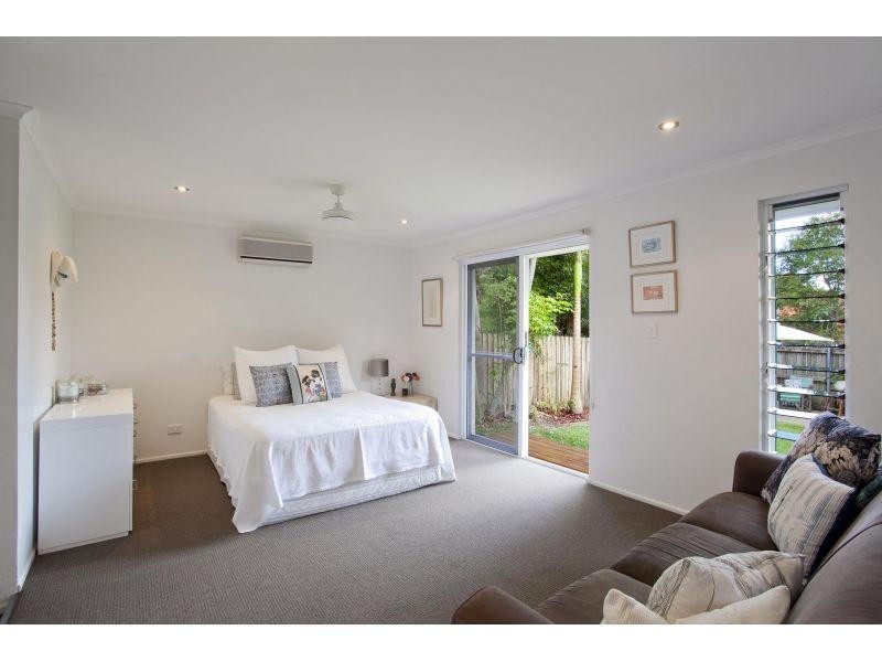 27 Tarina Street, Noosa Heads QLD 4567