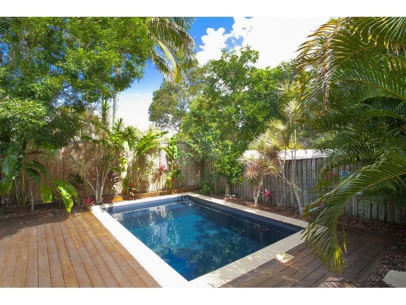 27 Tarina Street, Noosa Heads QLD 4567