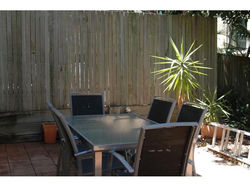 5/3 Lipton Street, Sunrise Beach QLD 4567