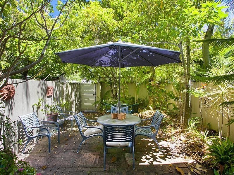 2/75 Noosa Parade, Noosa Heads QLD 4567