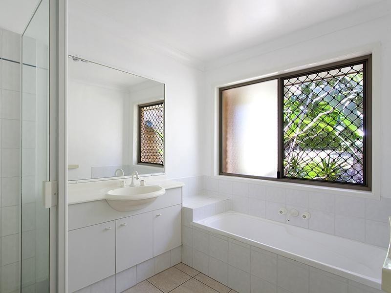 26 Bluebell Court, Noosaville QLD 4566