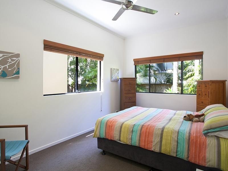 1/6 Edward Street, Noosaville QLD 4566