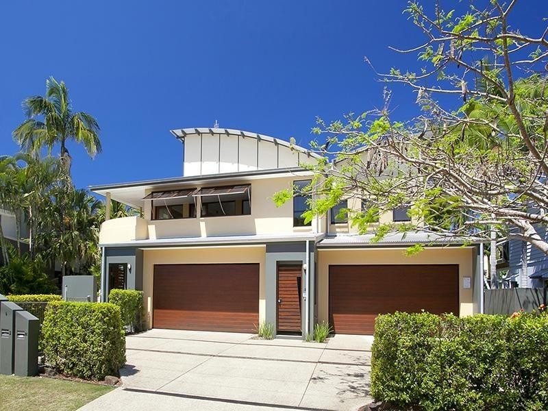 1/6 Edward Street, Noosaville QLD 4566