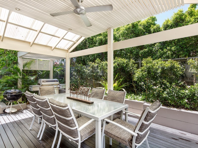 34 Waterside Court, Noosa Waters QLD 4566