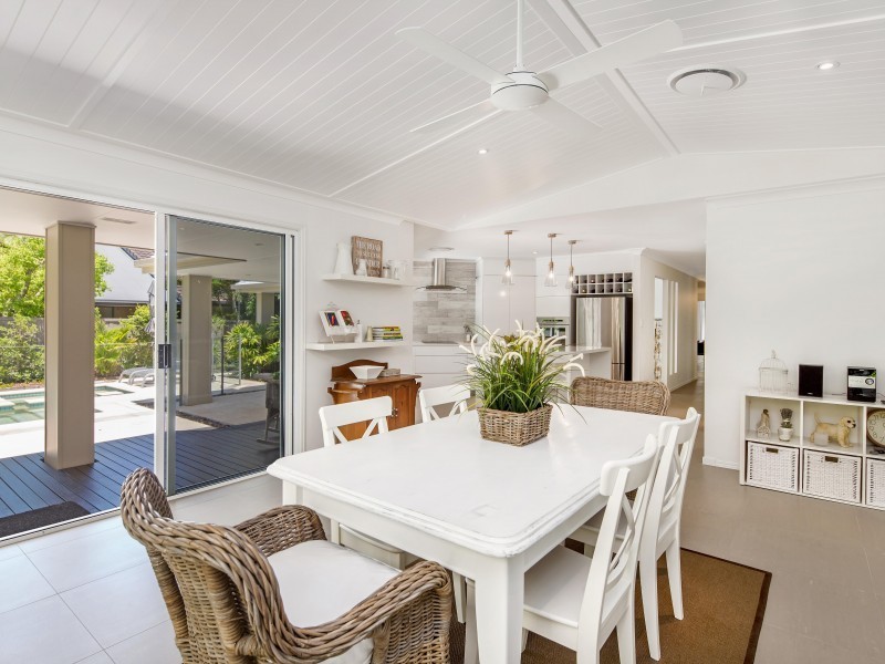 34 Waterside Court, Noosa Waters QLD 4566