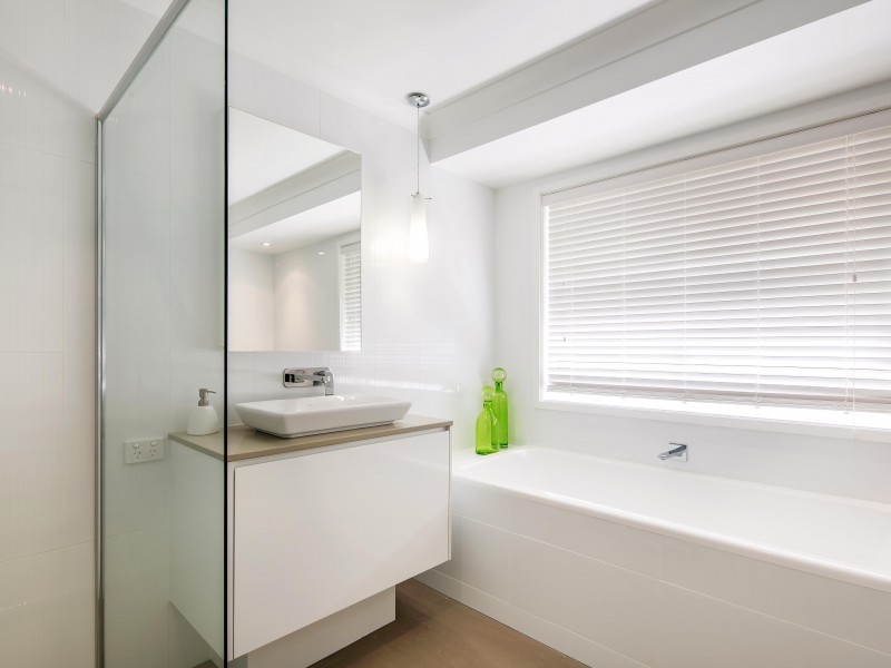 34 Waterside Court, Noosa Waters QLD 4566