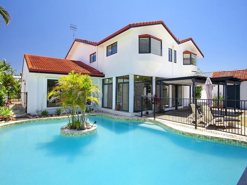 42 Cooran Court, Noosa Heads QLD 4567