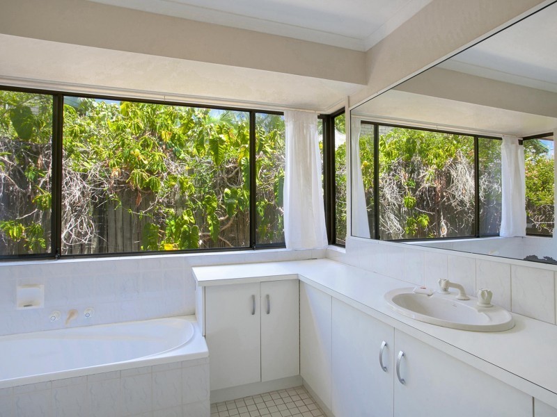 1 Safari Street, Noosa Heads QLD 4567