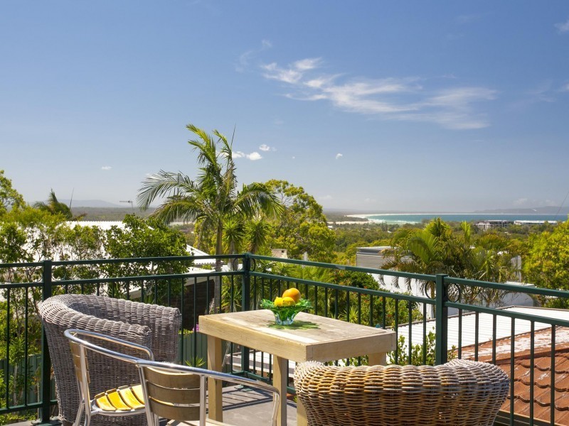 21 Allambi Terrace, Noosa Heads QLD 4567