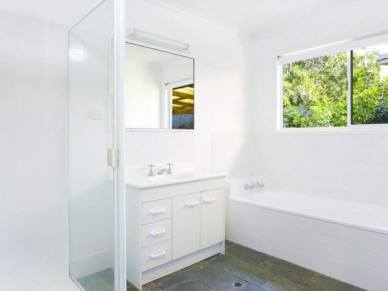 5 Samara Place, Noosa Heads QLD 4567