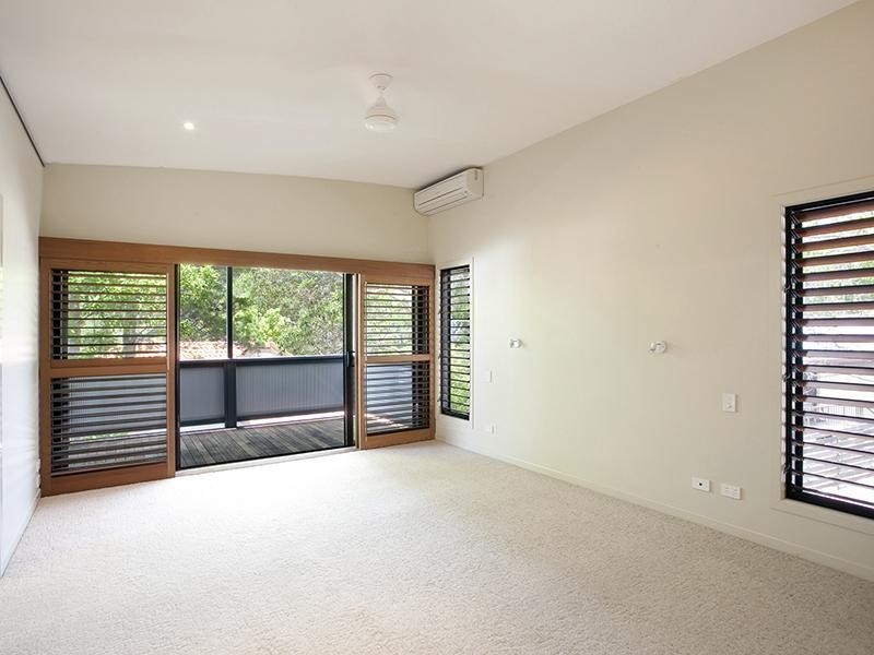 7 Kareela Avenue, Little Cove QLD 4567