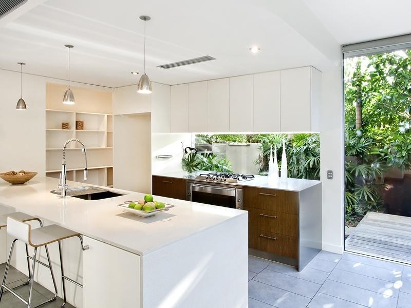 1/28 Edward Street, Noosaville QLD 4566