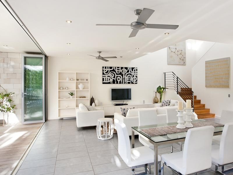 1/28 Edward Street, Noosaville QLD 4566