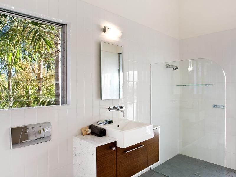 1/28 Edward Street, Noosaville QLD 4566