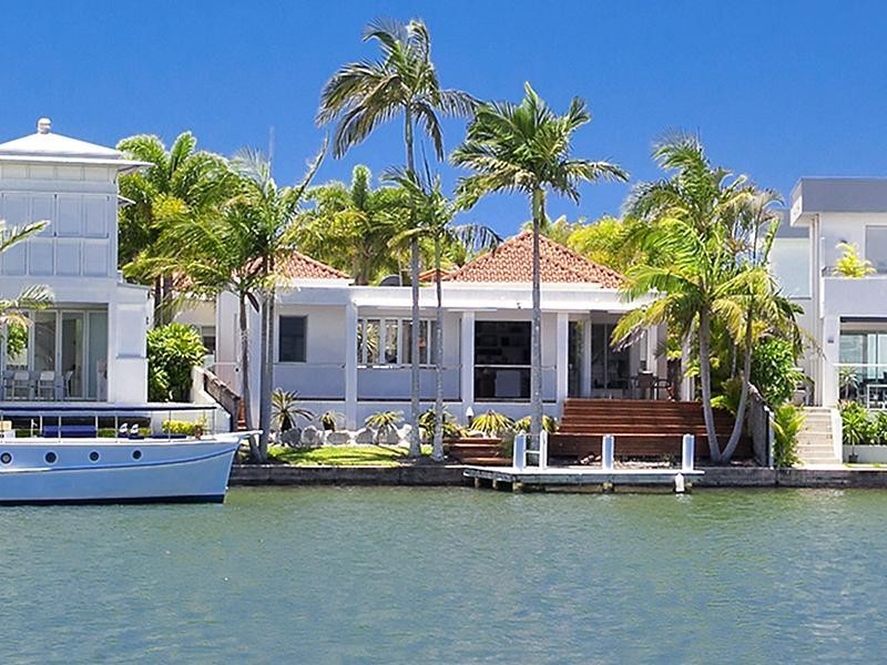 15 Waterside Court, Noosa Waters QLD 4566