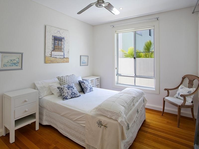 15 Waterside Court, Noosa Waters QLD 4566