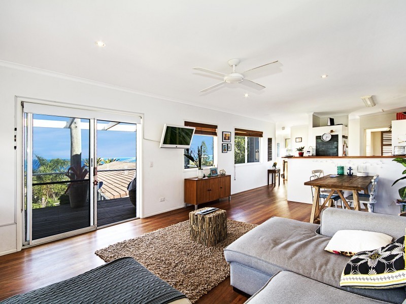 2/11 Park Crescent, Sunshine Beach QLD 4567