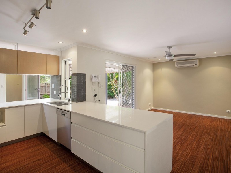 12 Wantima Street, Noosa Heads QLD 4567