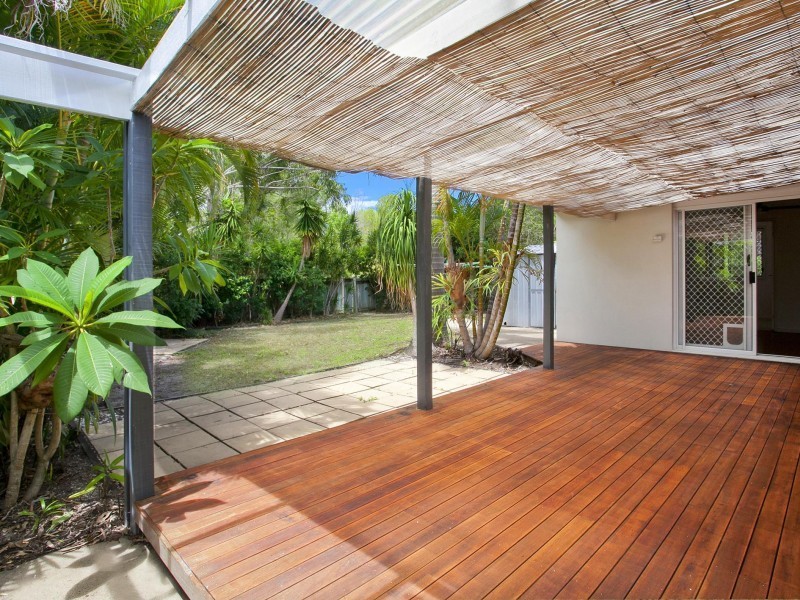 12 Wantima Street, Noosa Heads QLD 4567