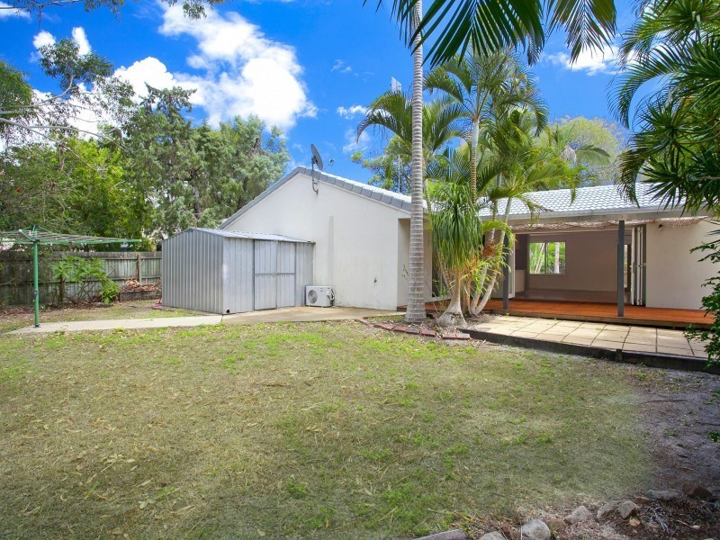 12 Wantima Street, Noosa Heads QLD 4567