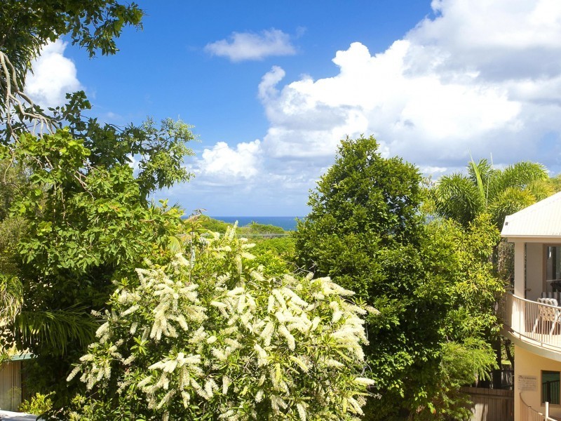 22 Oceania Crescent, Sunshine Beach QLD 4567