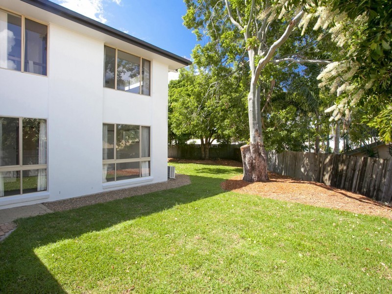 22 Oceania Crescent, Sunshine Beach QLD 4567