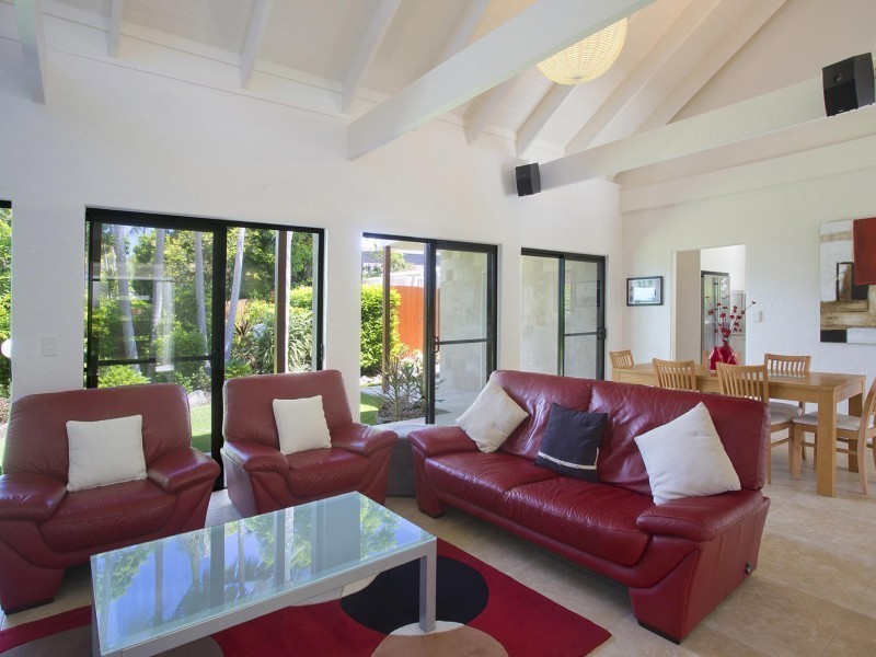 11 Delorme Street, Noosa Heads QLD 4567