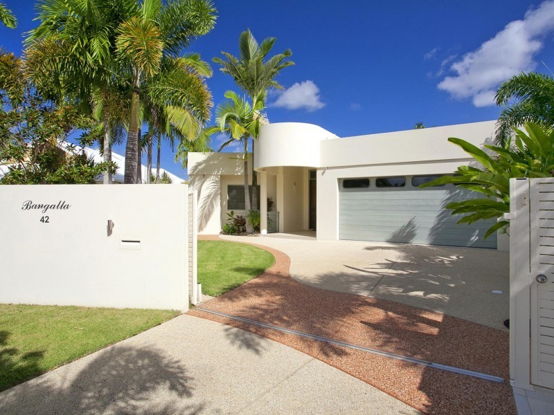 42 The Peninsula, Noosa Waters QLD 4566