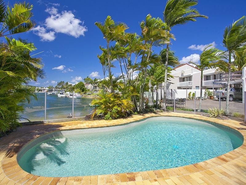 2/83 Noosa Parade, Noosa Heads QLD 4567