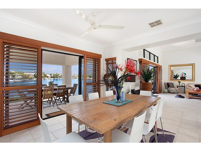 25 Waterside Court, Noosa Waters QLD 4566