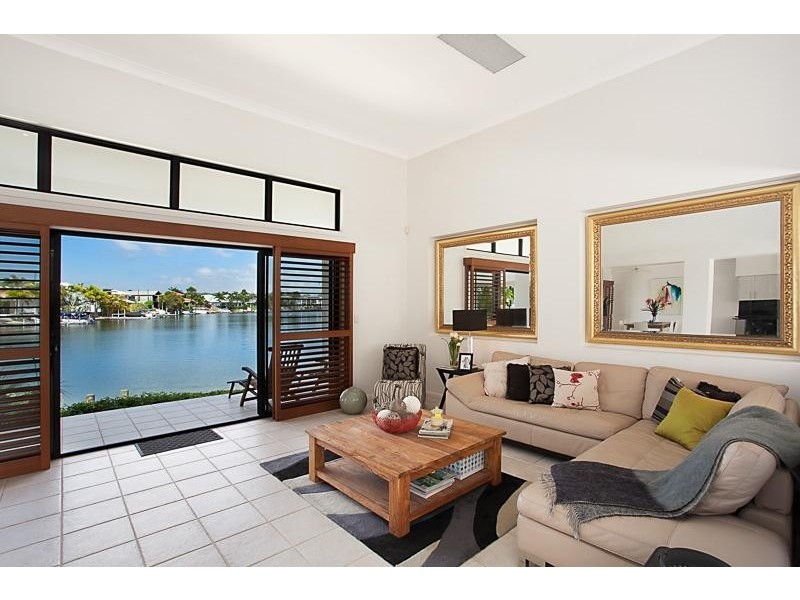 25 Waterside Court, Noosa Waters QLD 4566