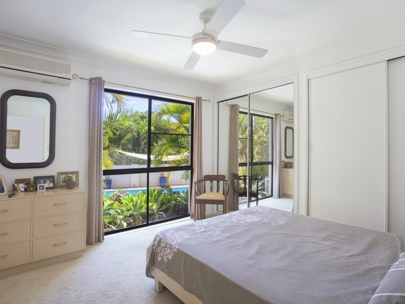 19 Sleepy Hollow Drive, Noosa Heads QLD 4567