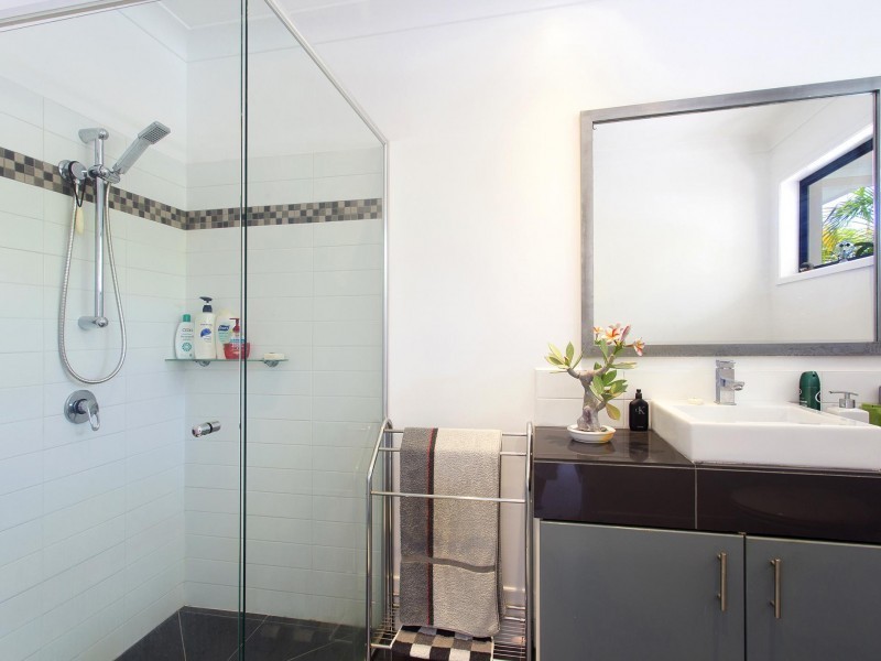 19 Sleepy Hollow Drive, Noosa Heads QLD 4567