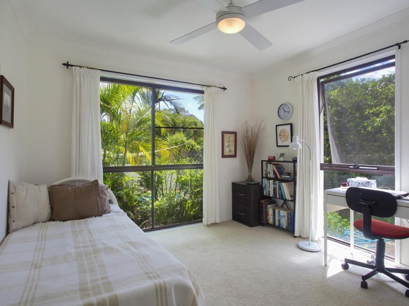 19 Sleepy Hollow Drive, Noosa Heads QLD 4567