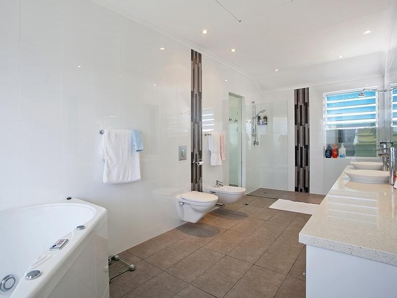 50  The Peninsula, Noosa Waters QLD 4566
