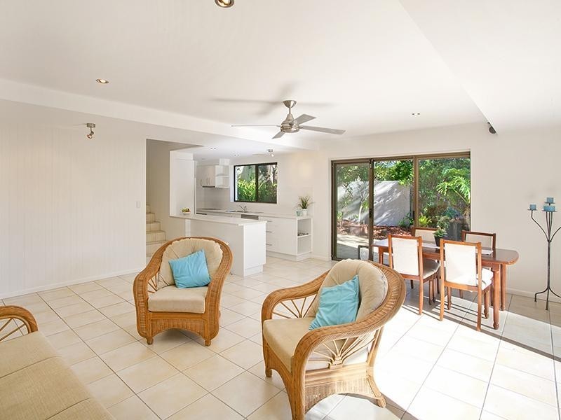 1/24 Viewland Drive, Noosa Heads QLD 4567