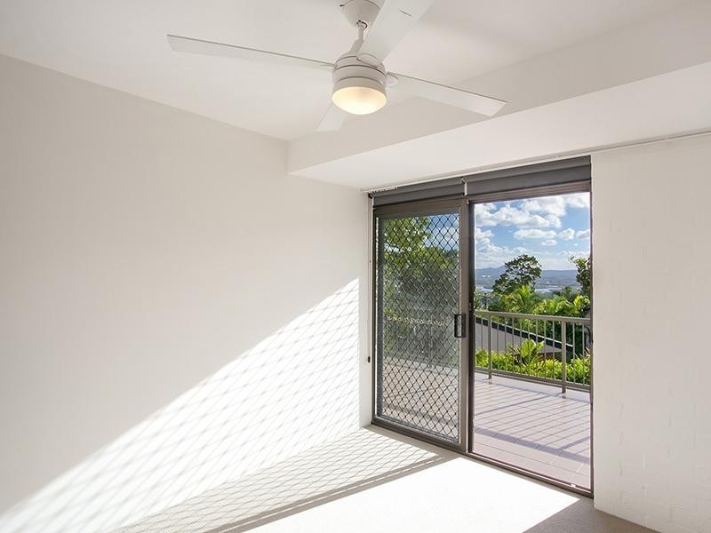 1/24 Viewland Drive, Noosa Heads QLD 4567