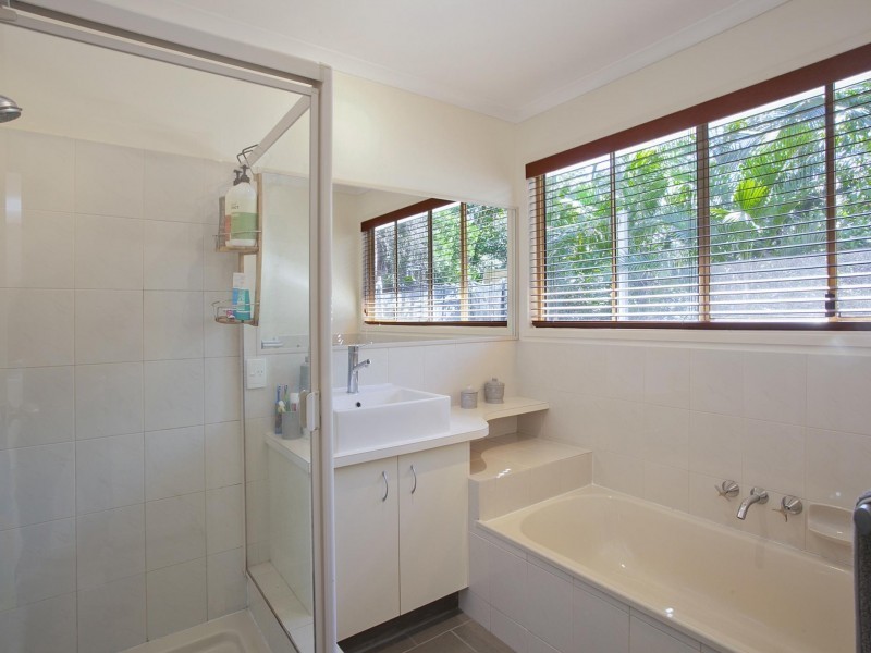 29  Leslie Drive, Noosa Heads QLD 4567