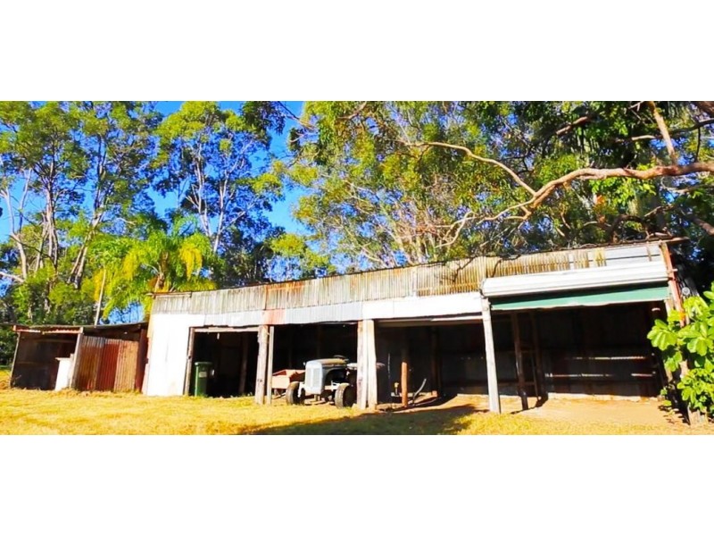 17 Lake Cooroibah Road, Cooroibah QLD 4565