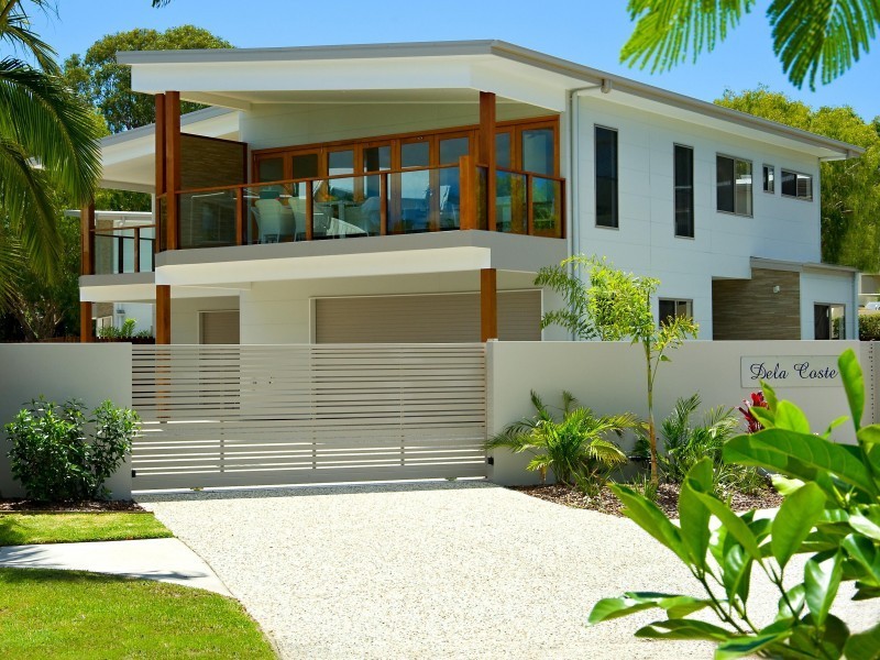 1 & 2/18 Sunseeker Close, Noosaville QLD 4566