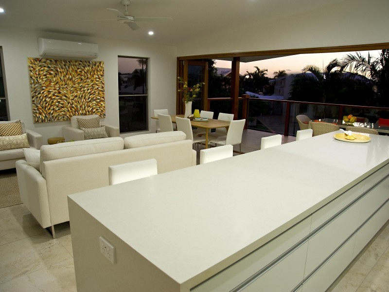 1 & 2/18 Sunseeker Close, Noosaville QLD 4566